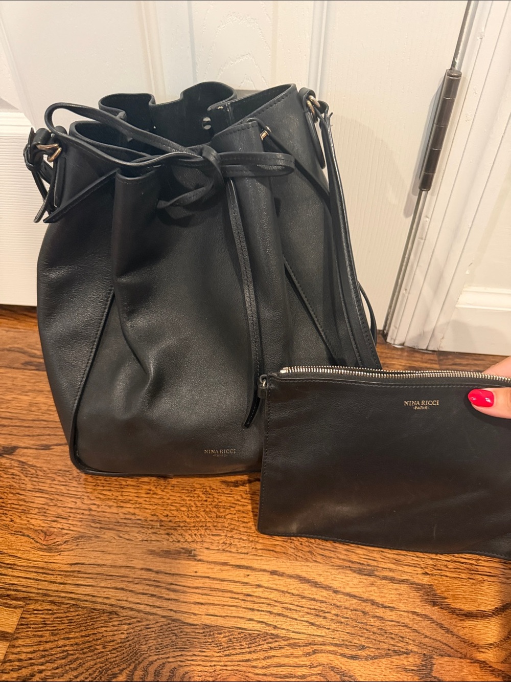 Nina Ricci Black Leather Drawstring Bucket Shoulder Bag with Pouch